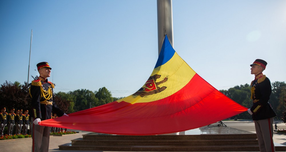 Zi de doliu național. Drapelele de stat sunt coborâte astăzi în bernă